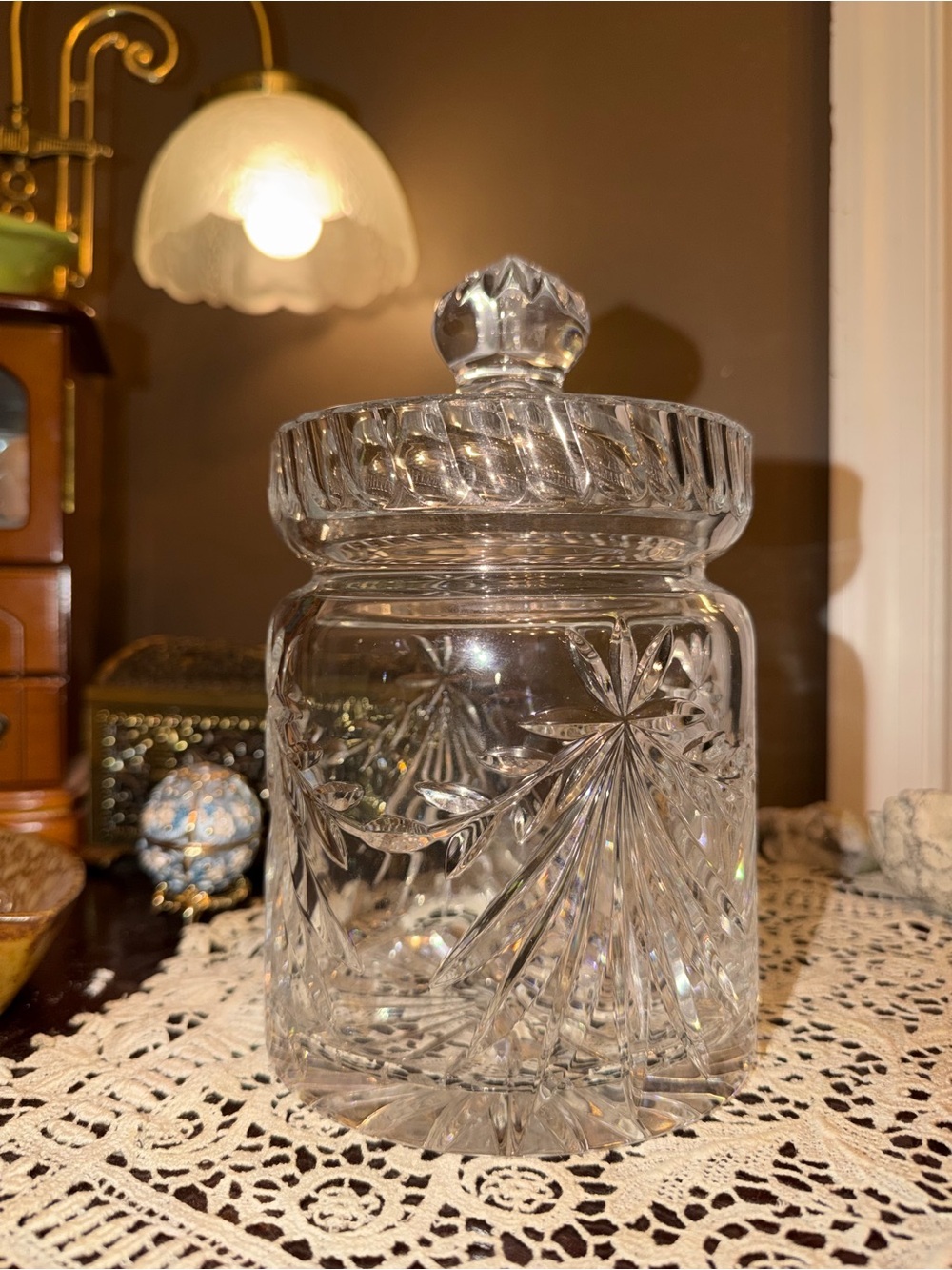 Crystal biscuit/Candy Jar with Lid